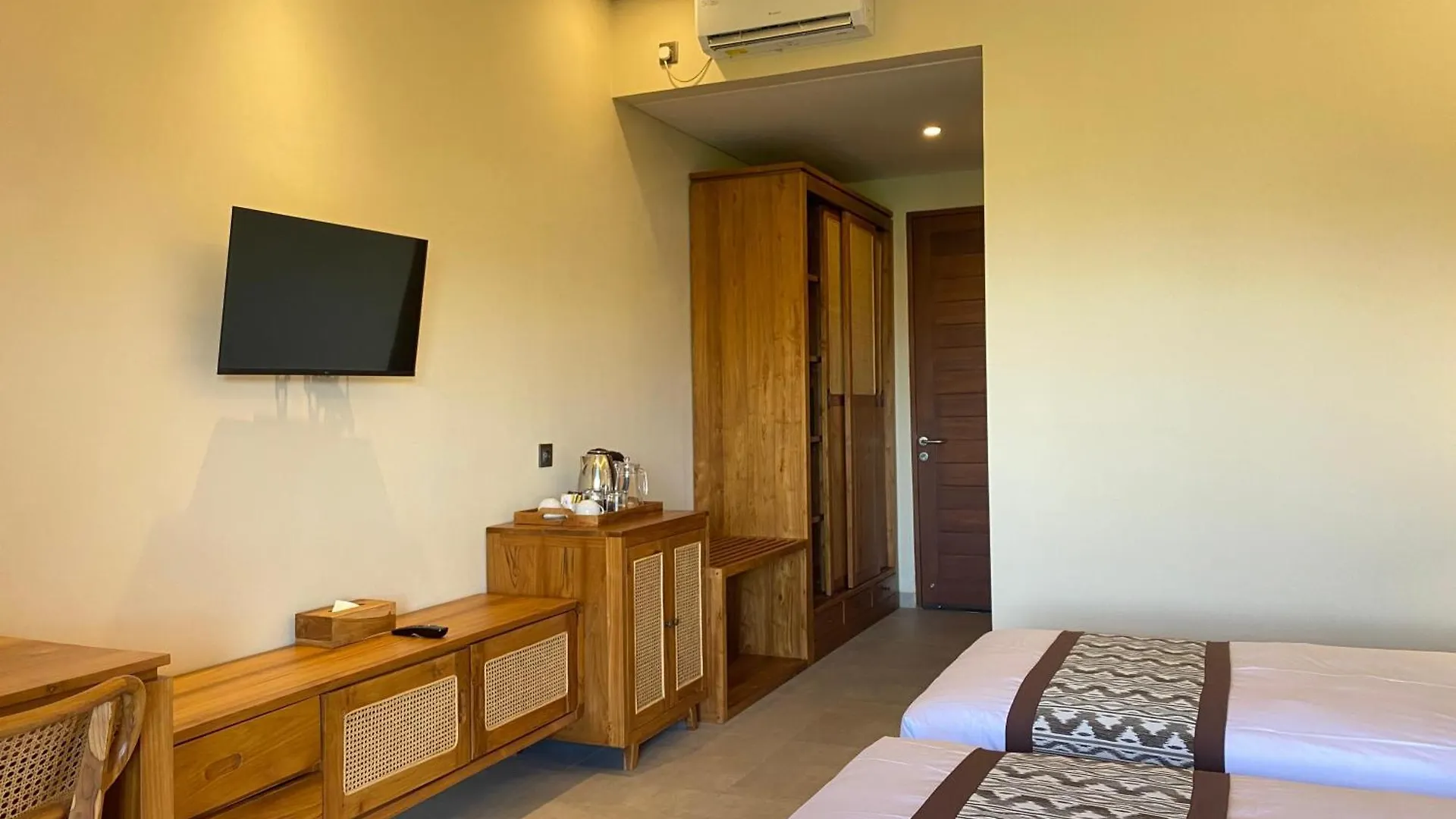 Bed and Breakfast Artika Villa By Prasi Ουμπούντ