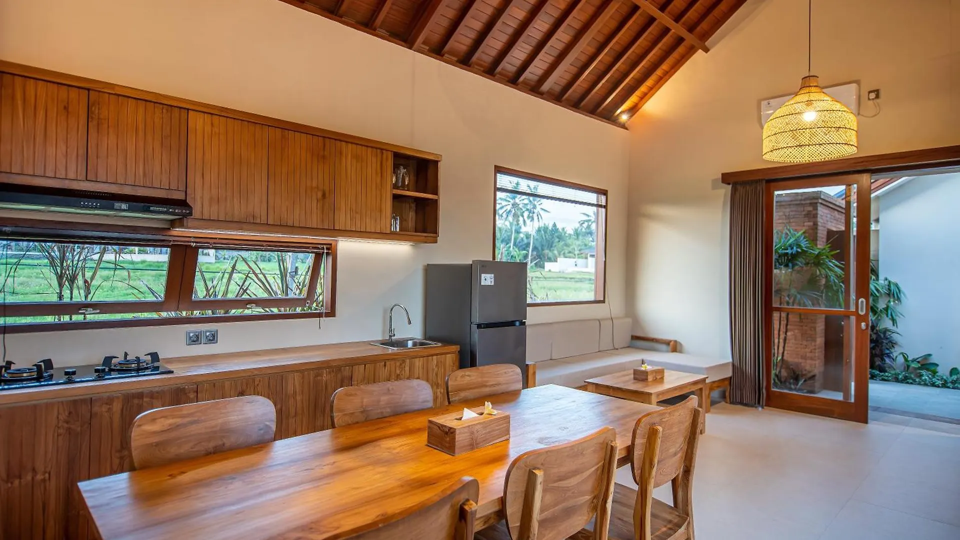 Bed and Breakfast Artika Villa By Prasi Ουμπούντ