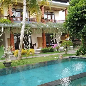 Nyoman Sandi Affittacamere